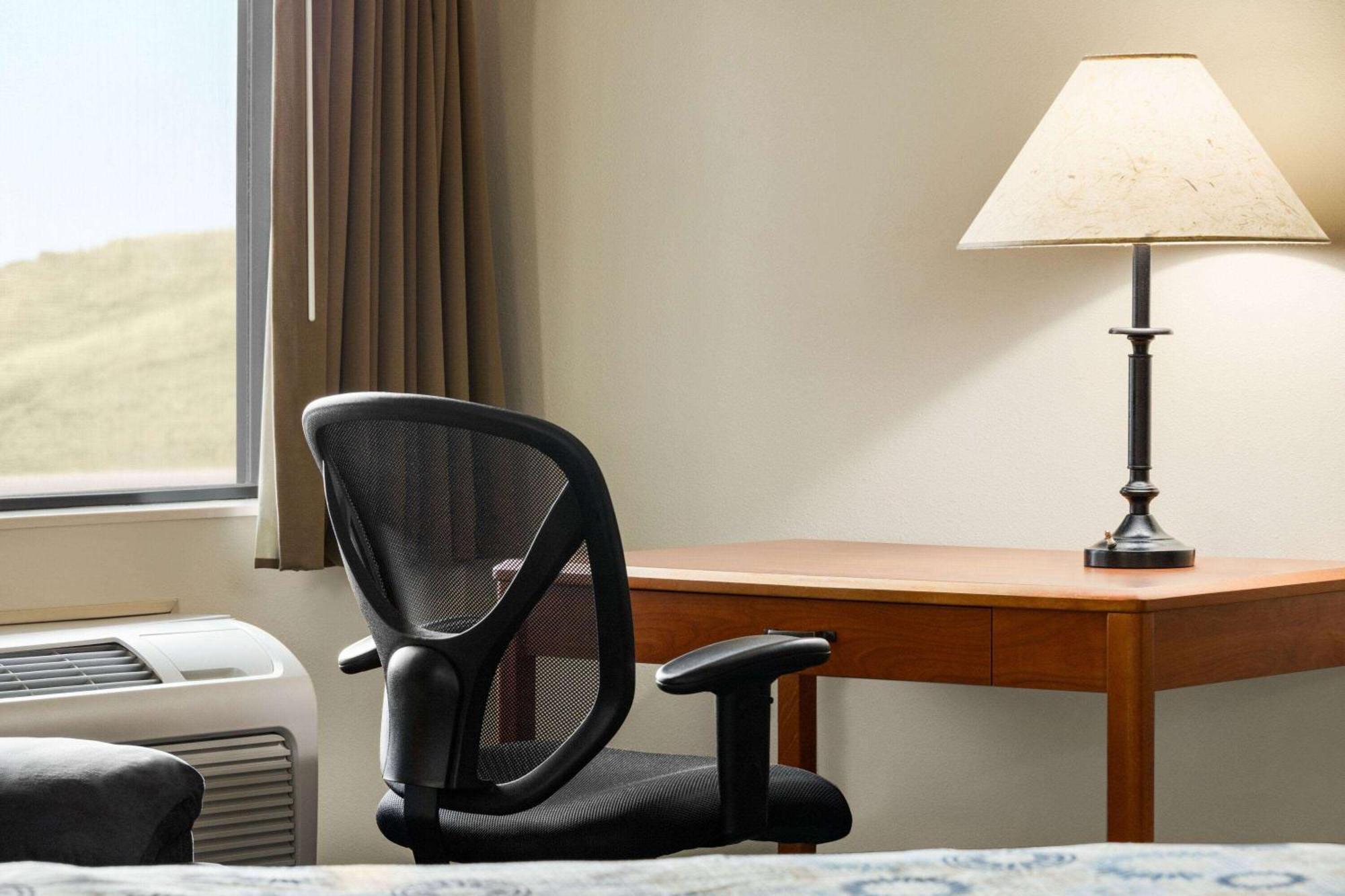 Americinn By Wyndham Havre Bagian luar foto