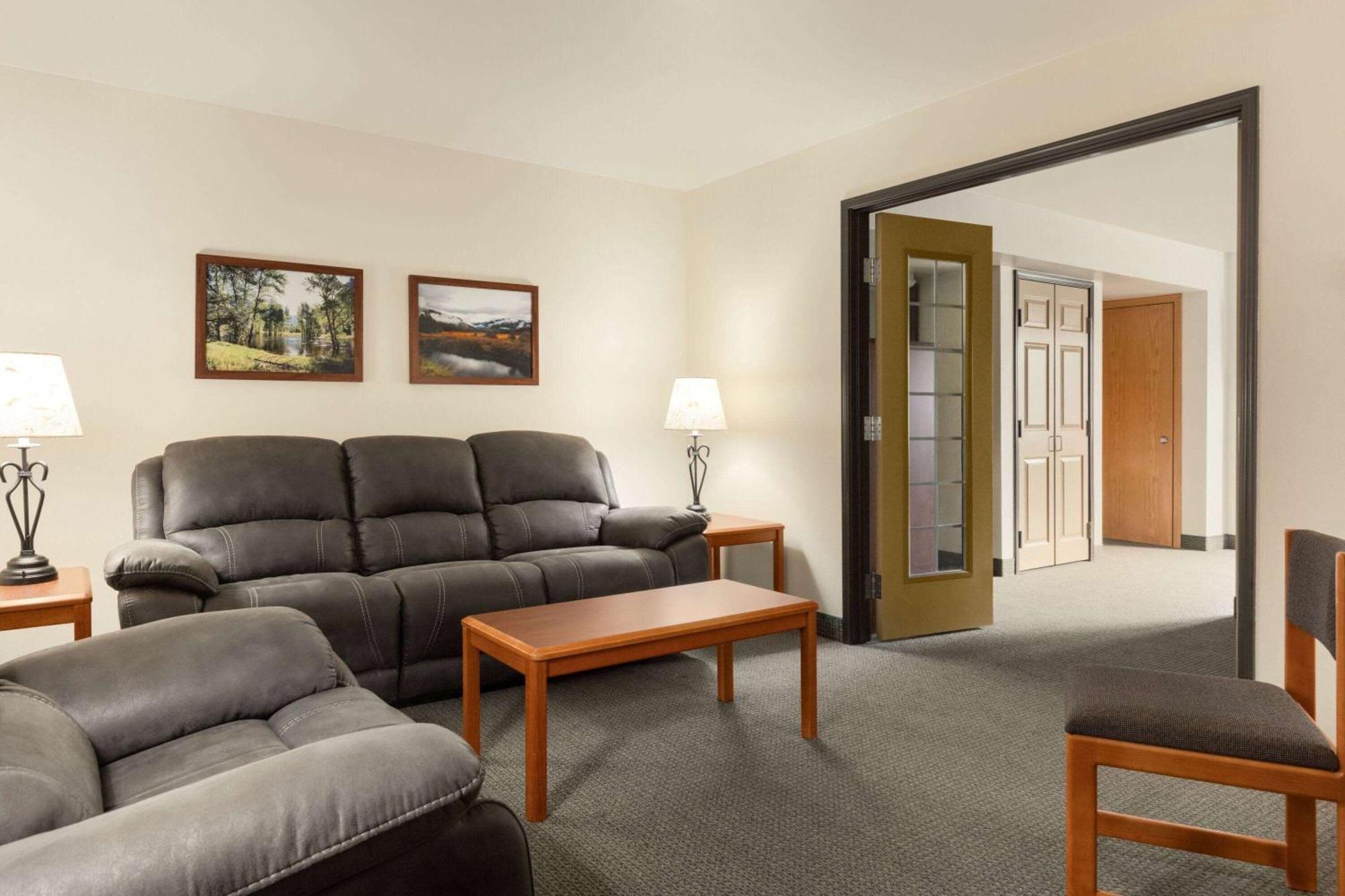 Americinn By Wyndham Havre Bagian luar foto