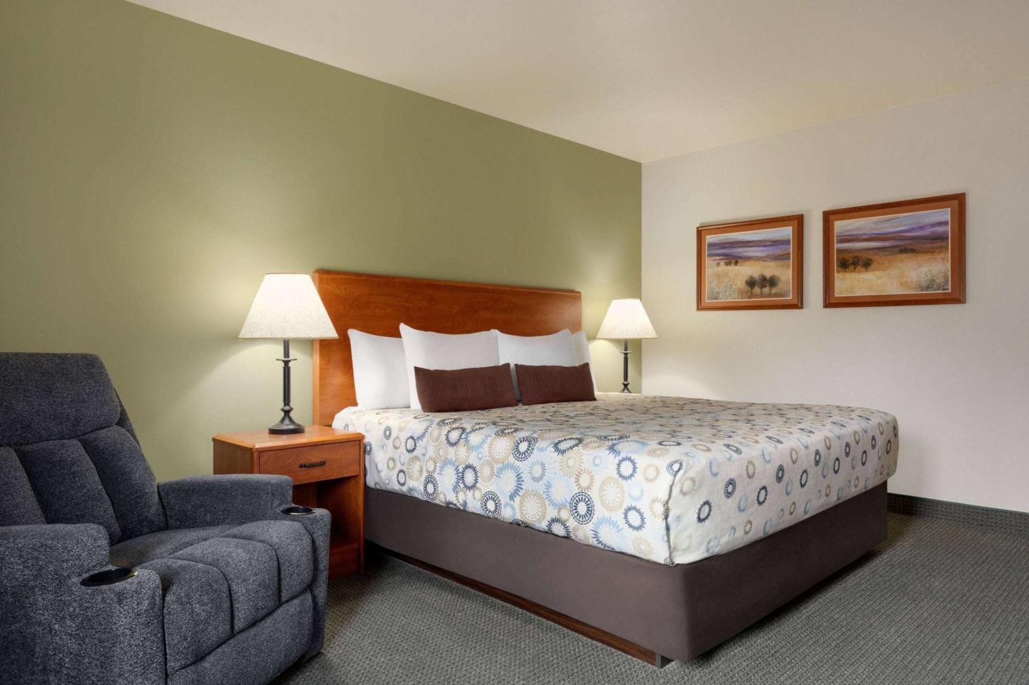 Americinn By Wyndham Havre Bagian luar foto